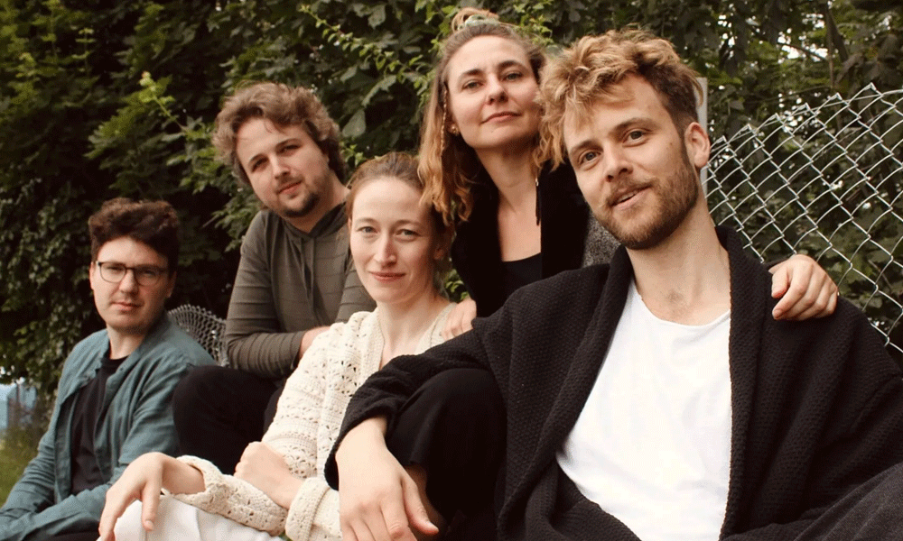 Mehr über den Artikel erfahren Do., 20.11.2025   We are Alva  (Einlass ab 20h)